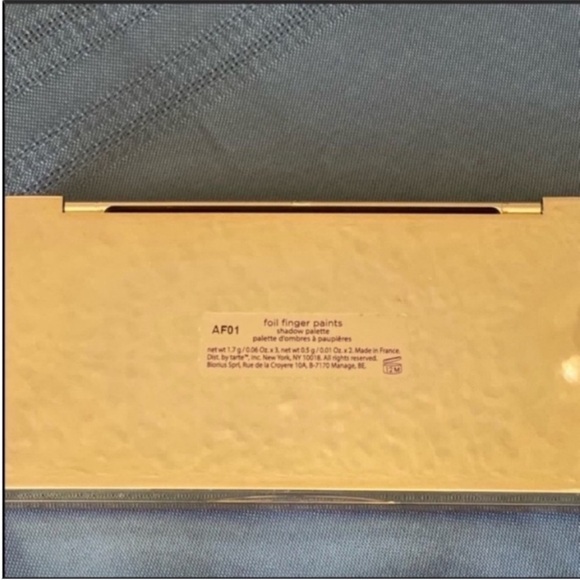 TARTE Rainforest of the Sea Foil Shadow Palette - Picture 5 of 6